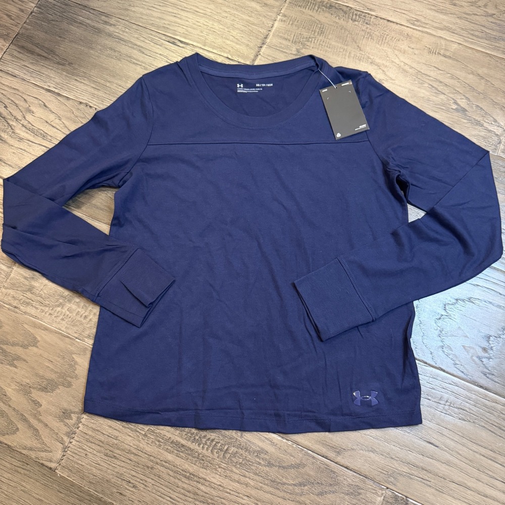 NWT Under Armour Long Sleeve Shirt Athletic Training Top XS